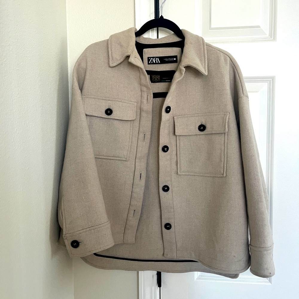 Zara cream/greige shacket size XS
